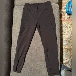 Lululemon/ Fast And Free High Rise Legging / 6